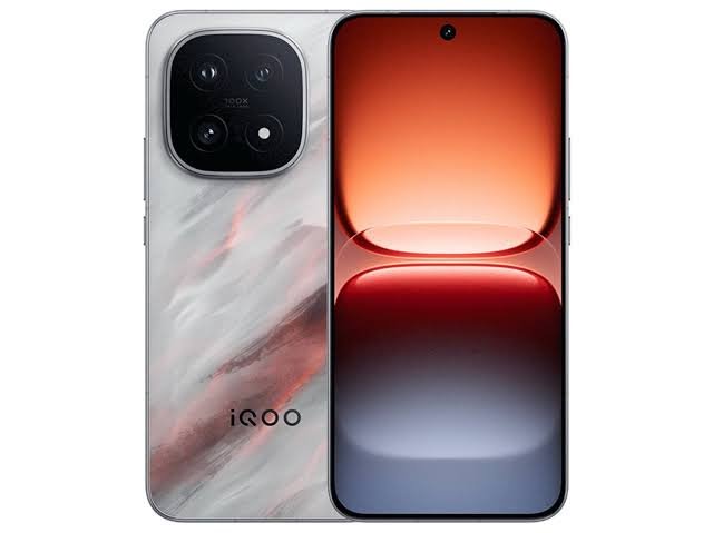Why Mid-Range Phones Are Better Than Ever